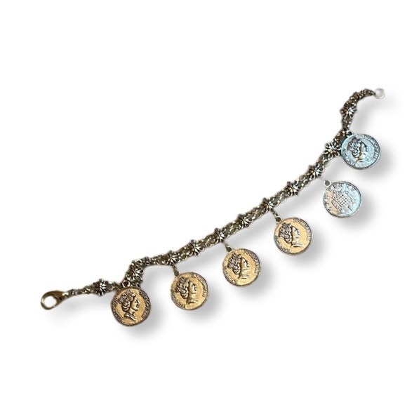 Silver finish Queen One Penny ankle bracelet - Picture 2 of 6